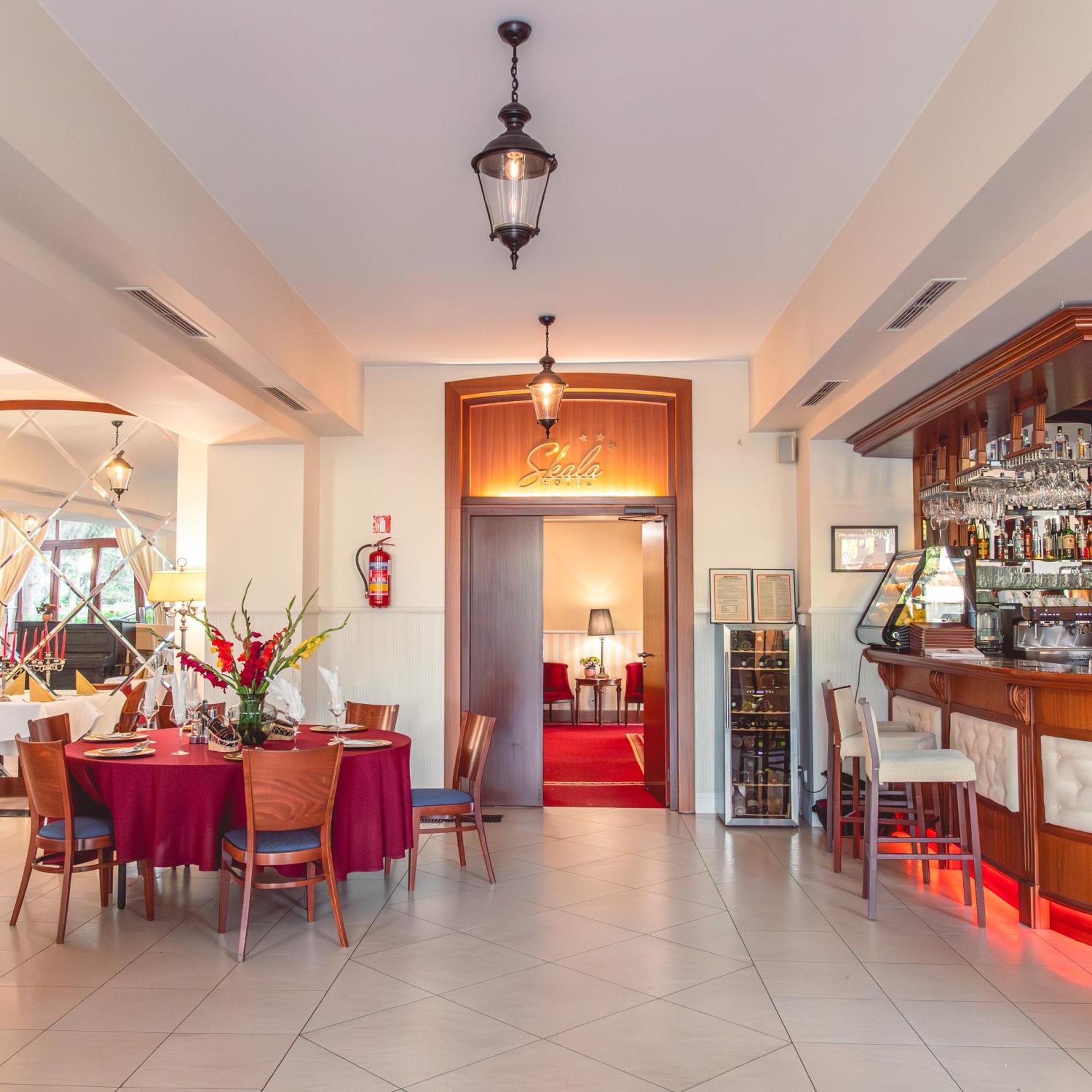 Hotel Skala Biala Podlaska Bagian luar foto